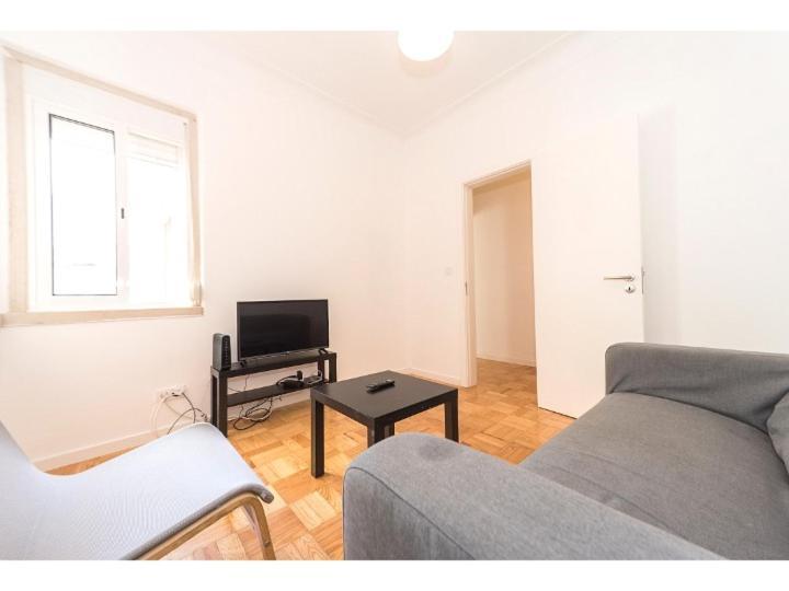 Houze_4 Bedroom Near Jardim Zoologico Lisboa